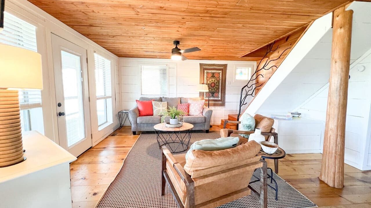 Photo of Livingroom in Boswell