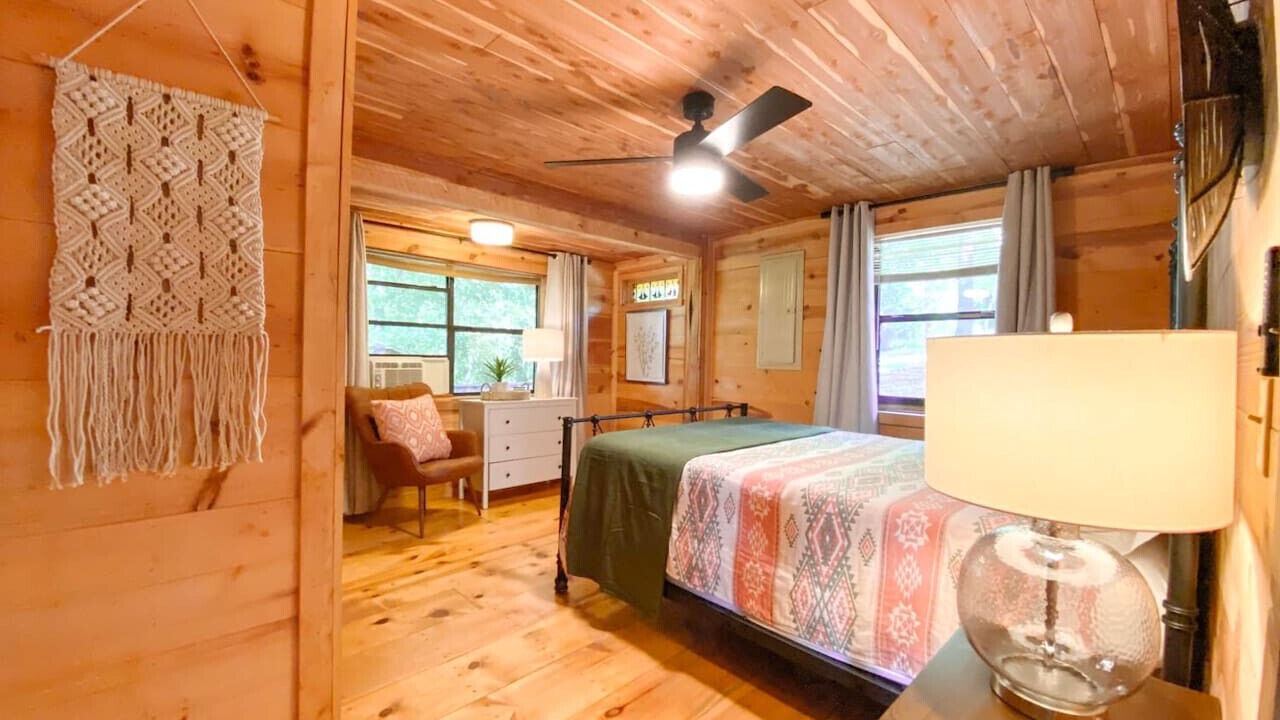 Photo of Bedroom in Boswell