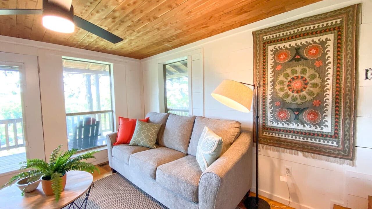 Photo of Livingroom in Boswell