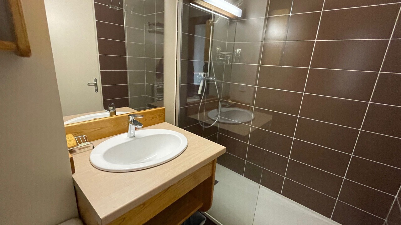 Photo of Bathroom in Laveissiere