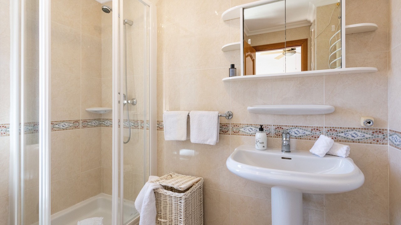 Photo of Bathroom in Aduanas
