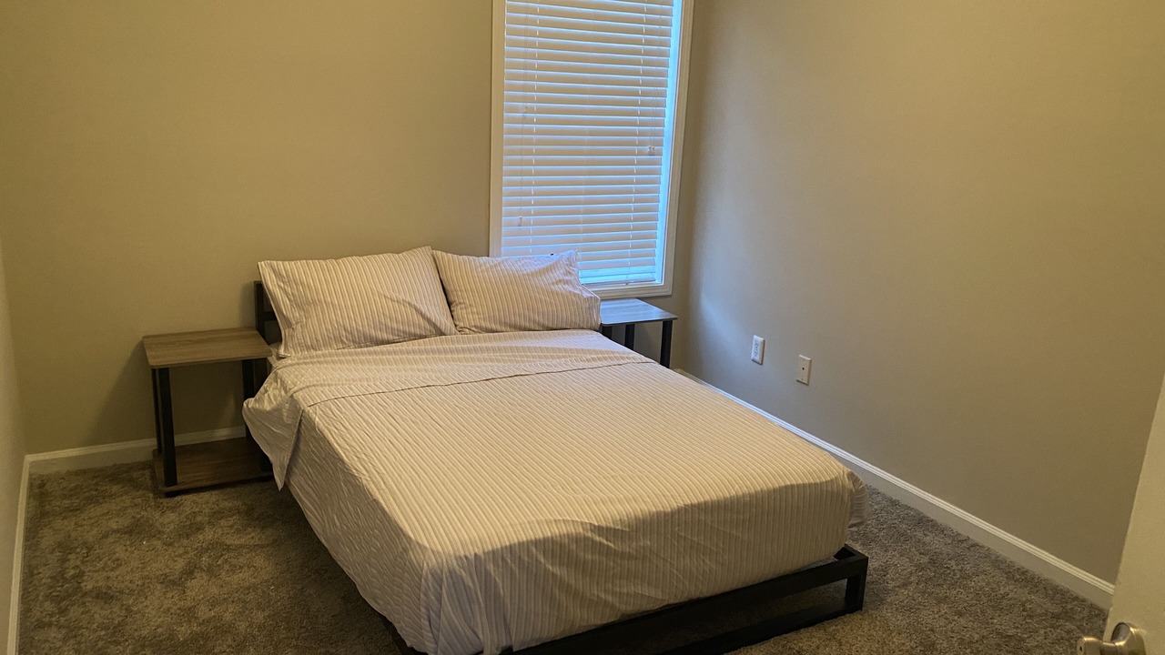 Photo of Bedroom in Briarcliff Heights