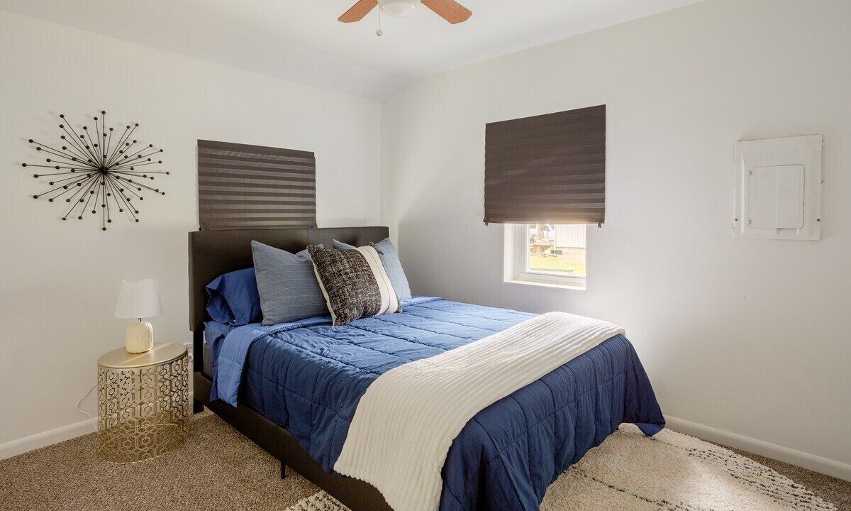 Photo of Bedroom in Rosedale