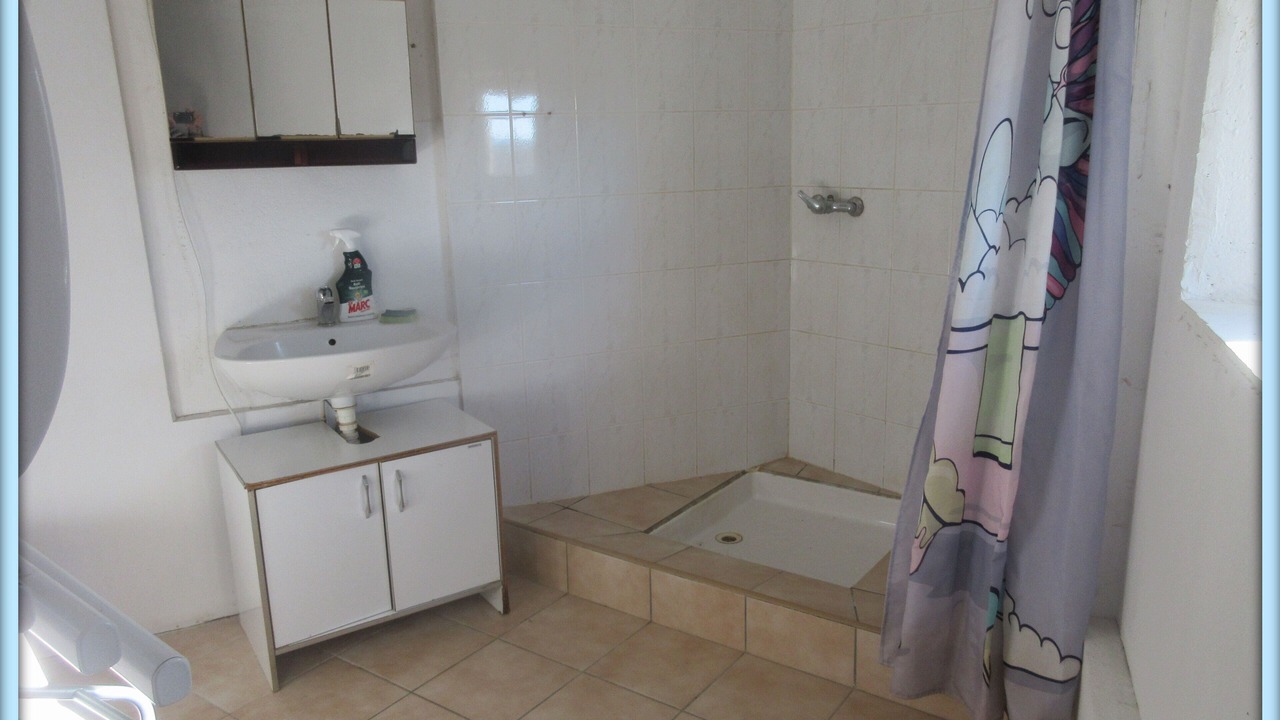 Photo of Bathroom in Plaisance