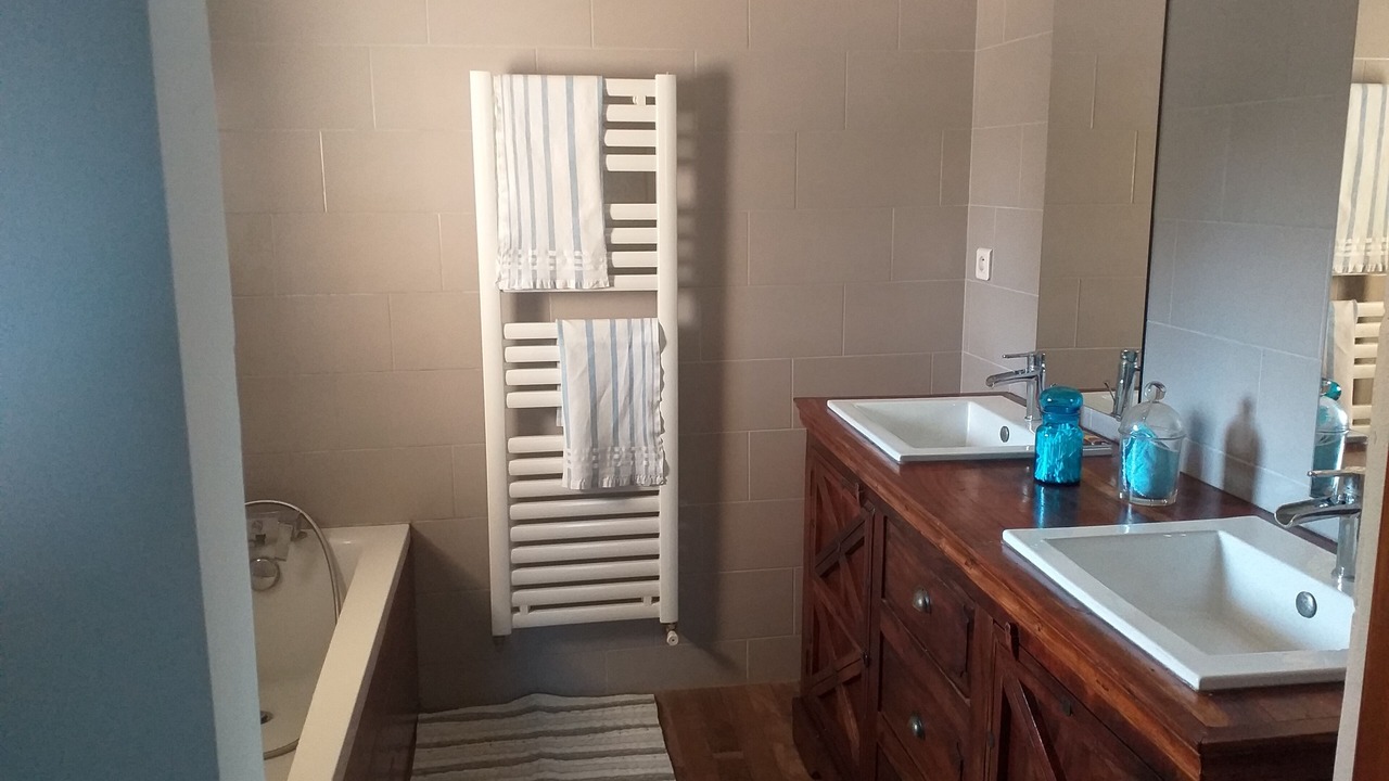 Photo of Bathroom in Beaulieu-sous-la-Roche