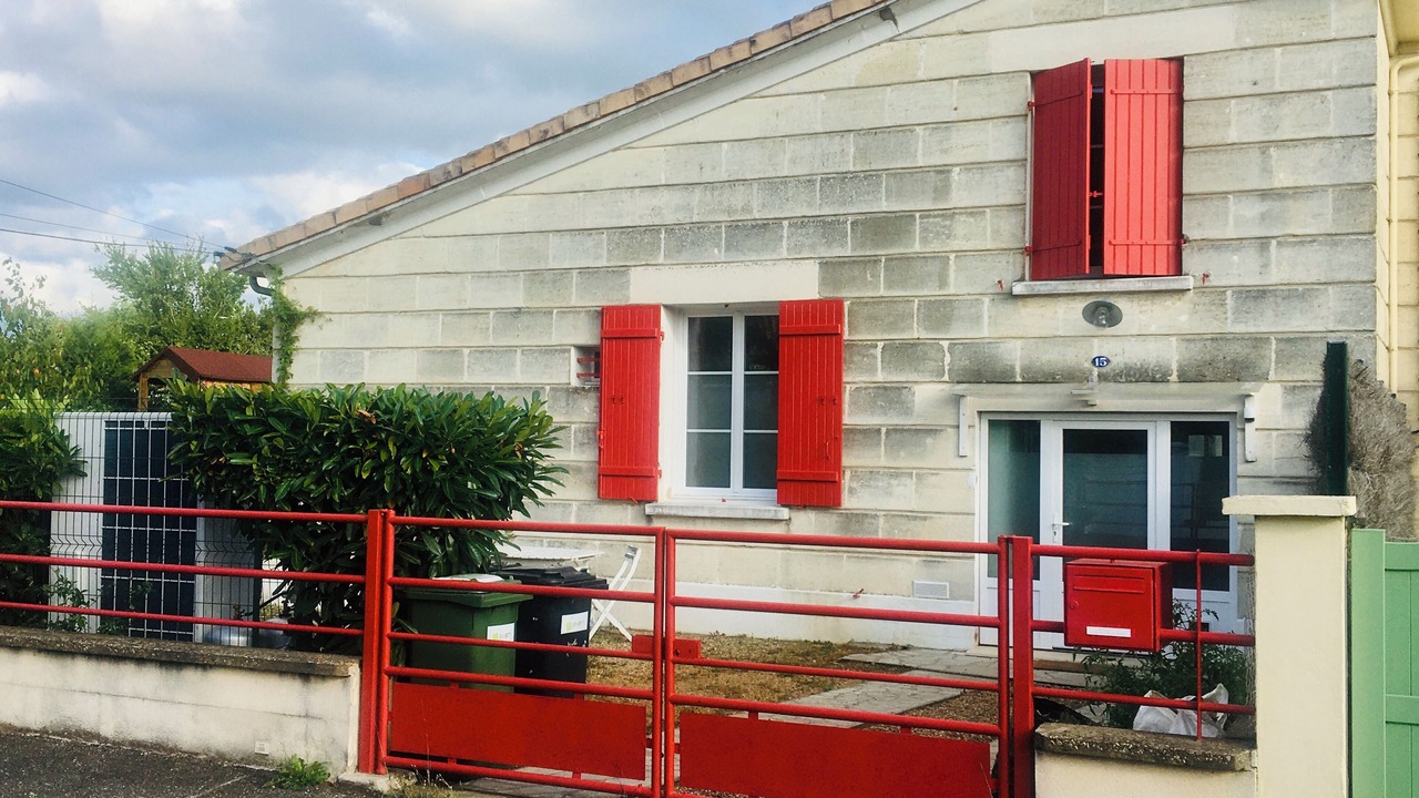 Photo of Outdoor in Cenon