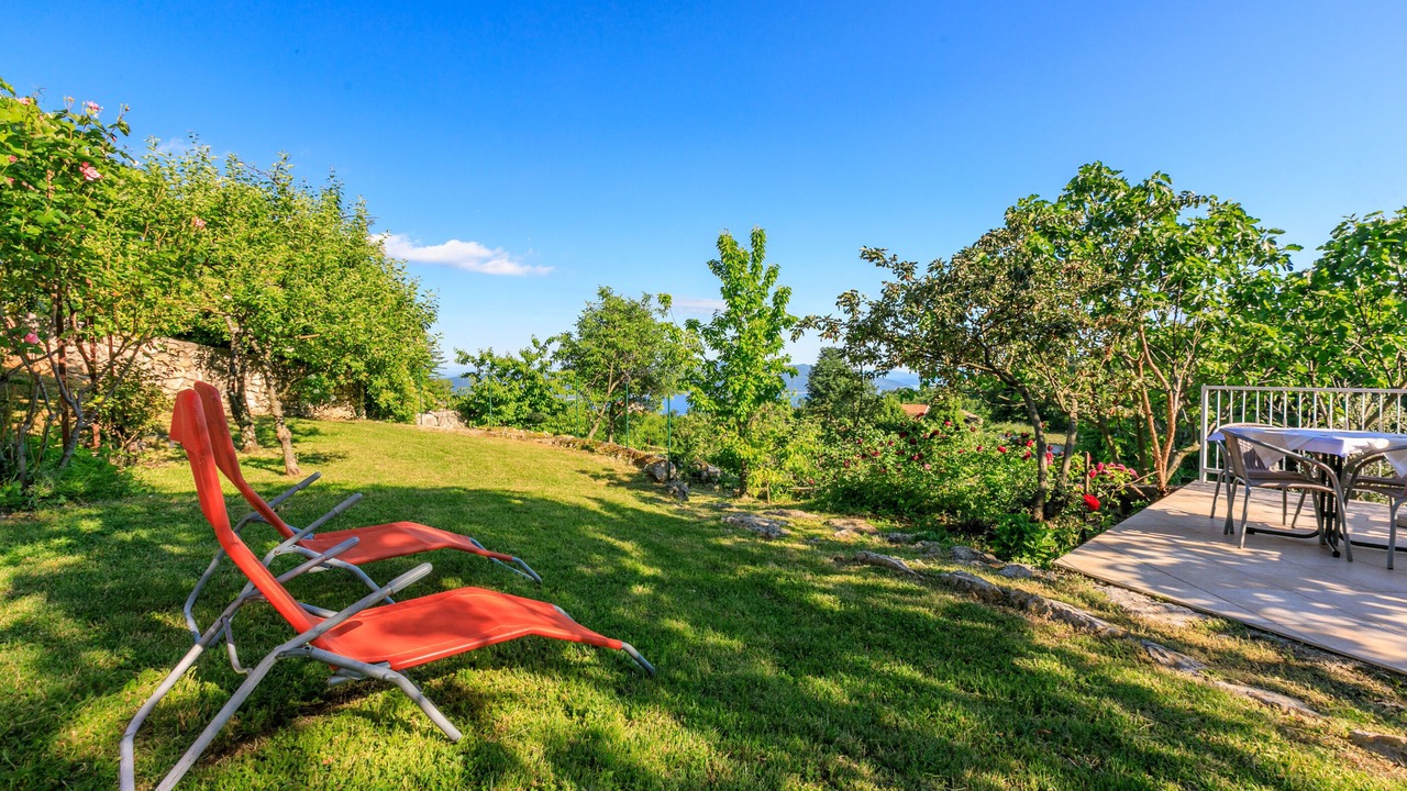 Photo of Outdoor in Sveta Jelena