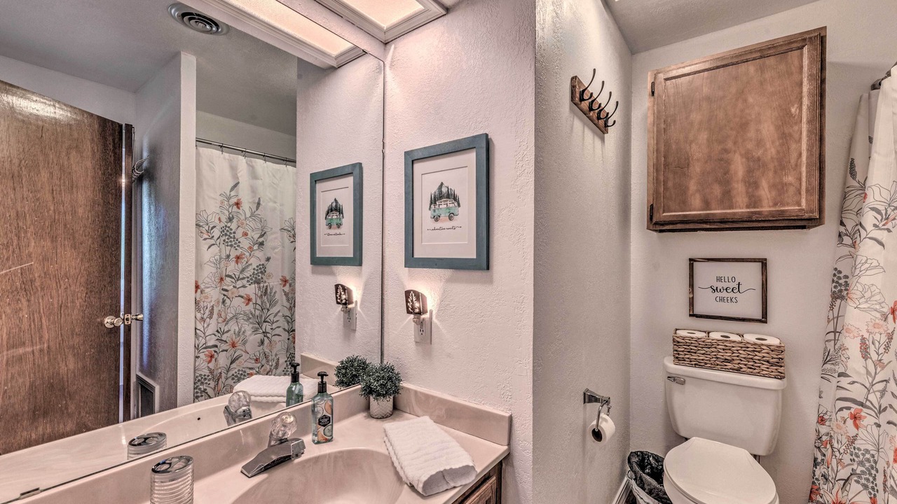 Photo of Bathroom in Ruidoso