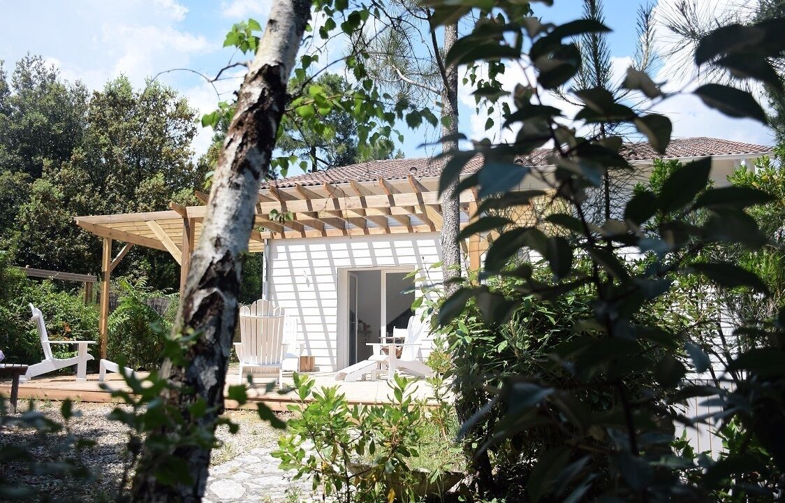 Photo of Patio Balcony in Saint-Georges-de-Didonne