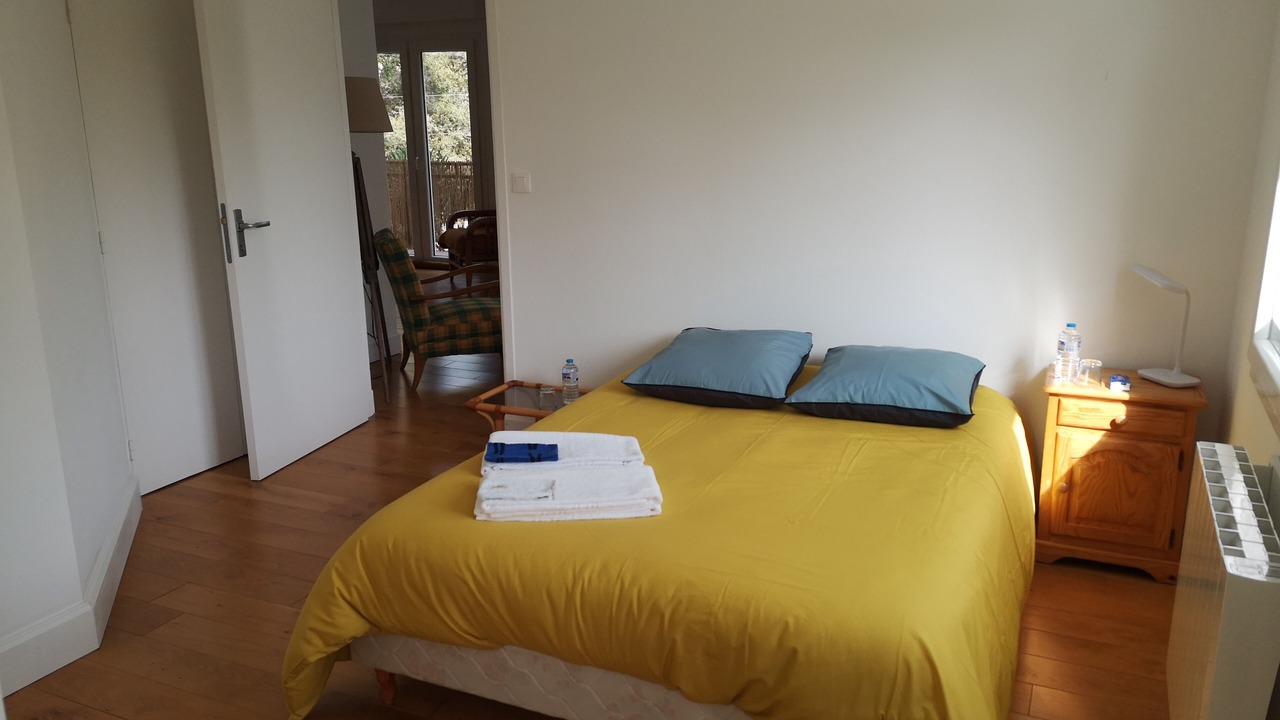 Photo of Bedroom in Saint-Georges-de-Didonne