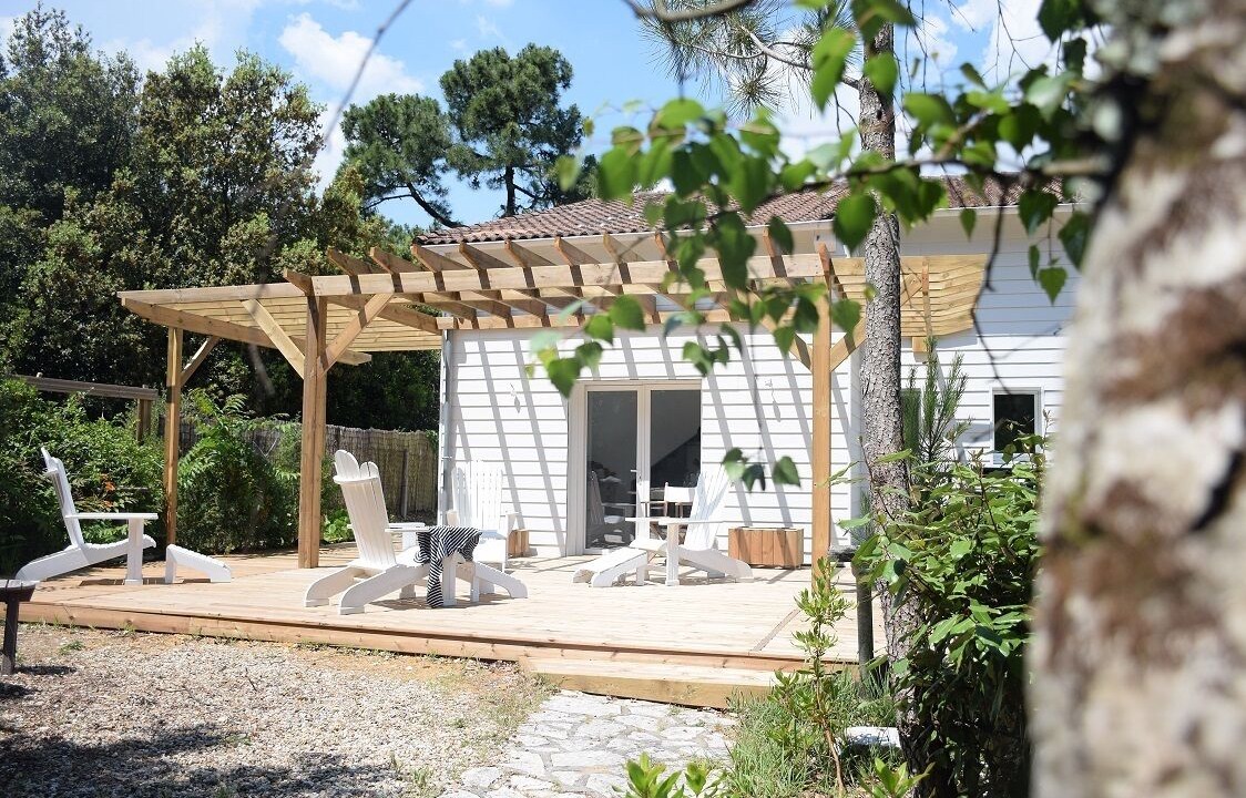 Photo of Patio Balcony in Saint-Georges-de-Didonne