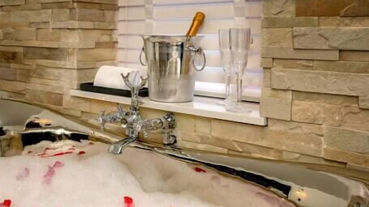 Photo of Others in Inverness City Centre