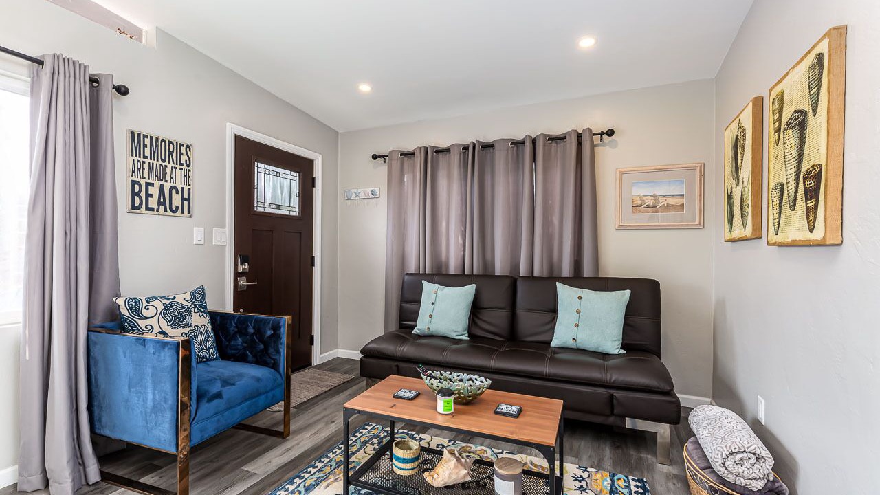 Photo of Livingroom in Ocean Beach