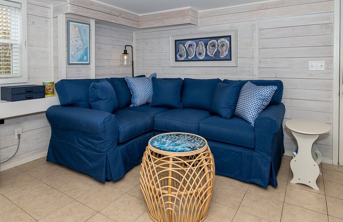 Photo of Livingroom in Atlantic Beach
