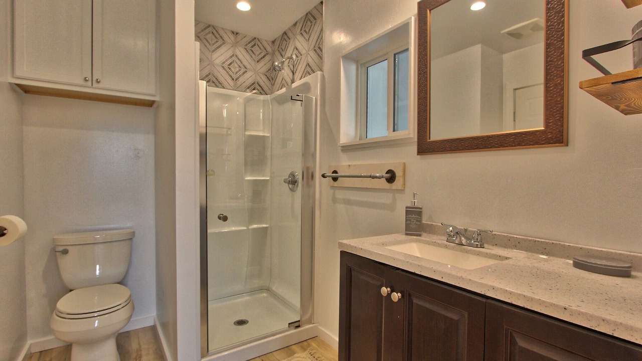 Photo of Bathroom in Blanco
