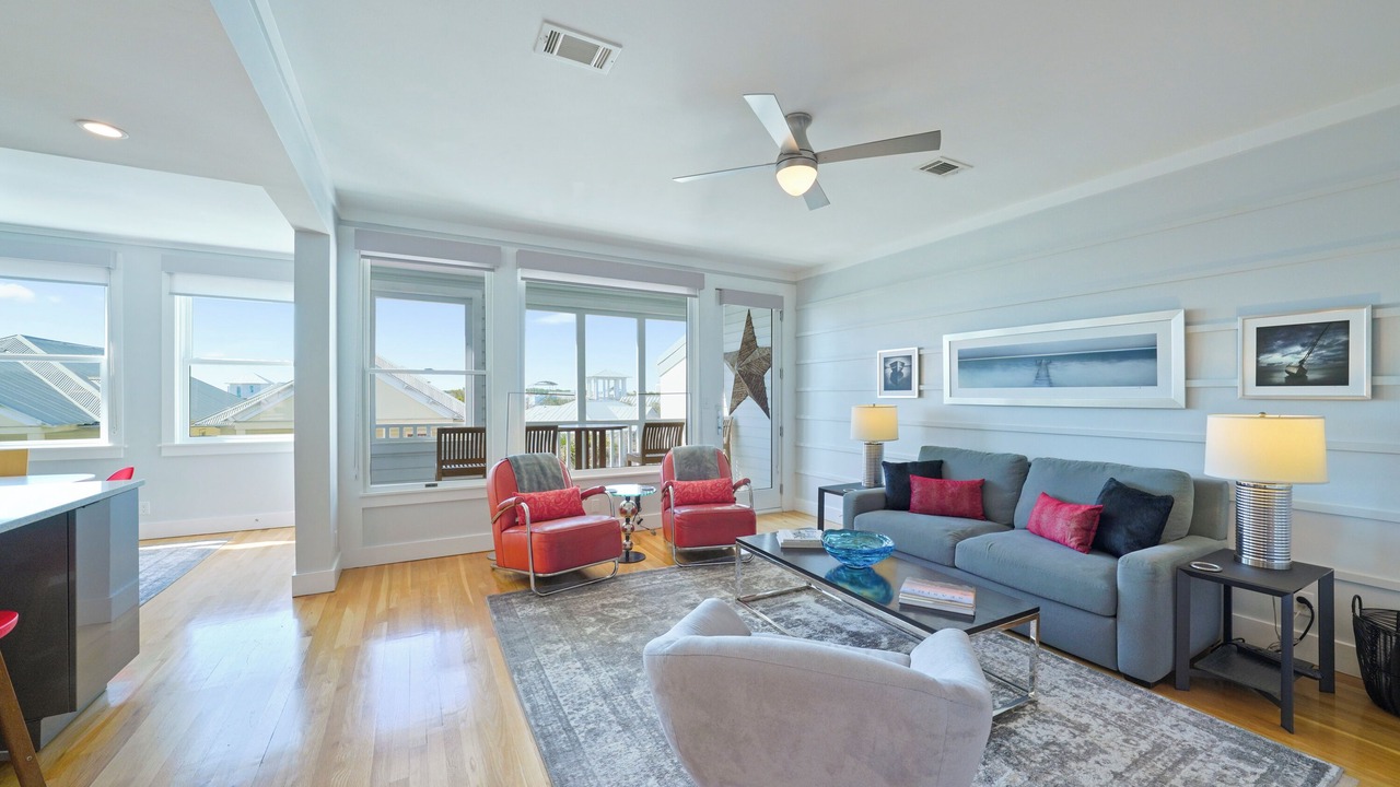 Photo of Patio Balcony in Seaside