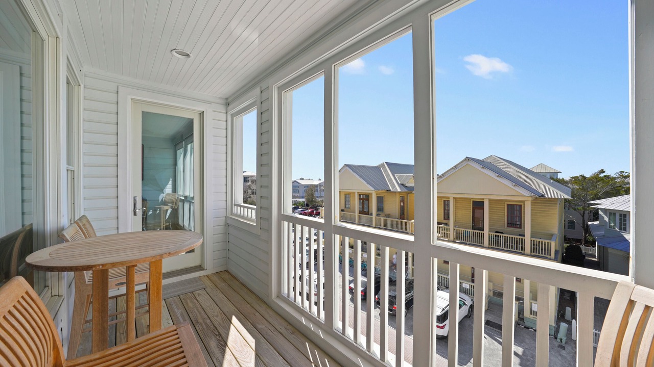 Photo of Patio Balcony in Seaside