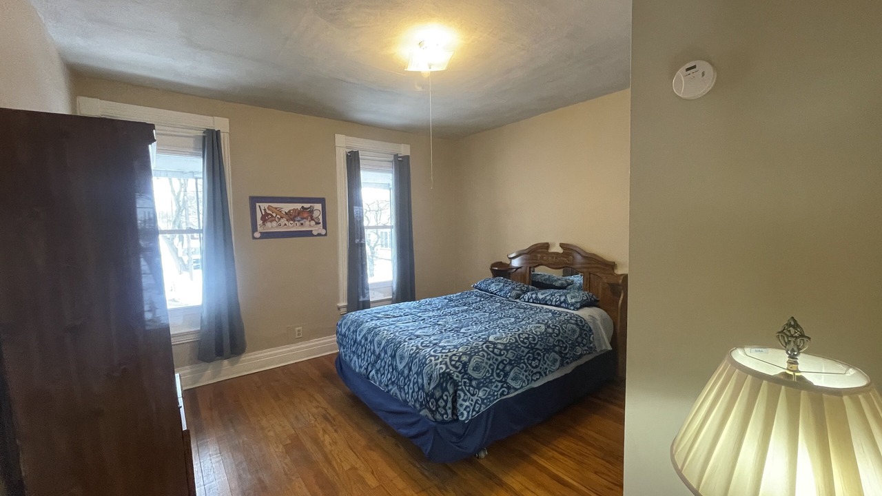 Photo of Bedroom in Syracuse