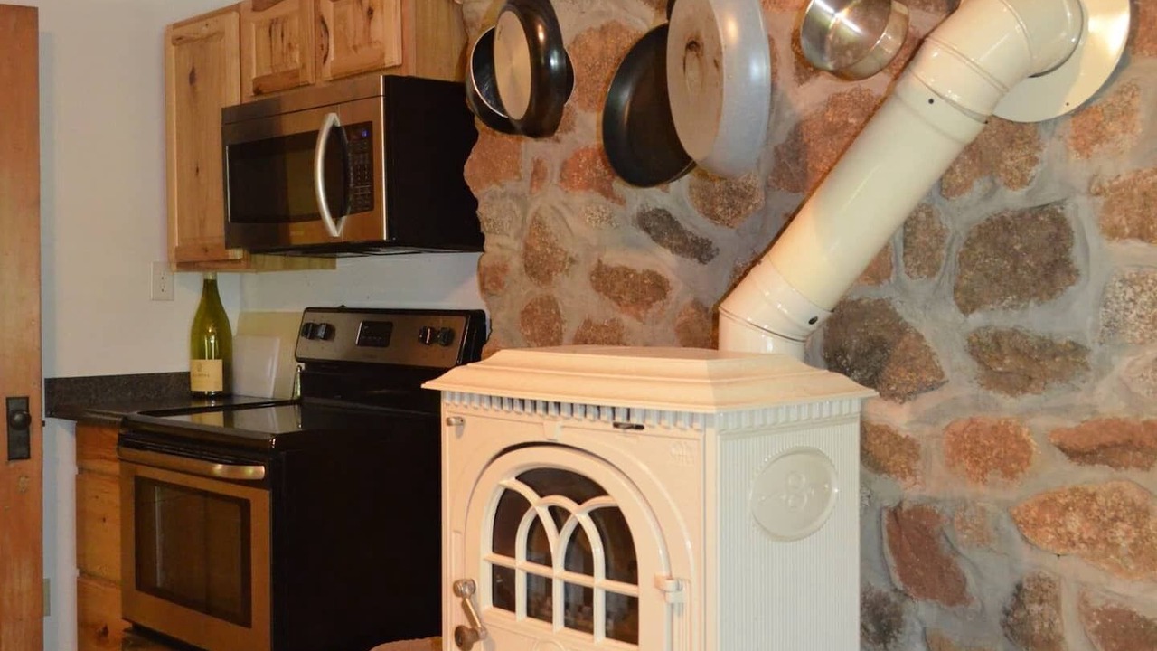 Photo of Kitchen in Locust Grove