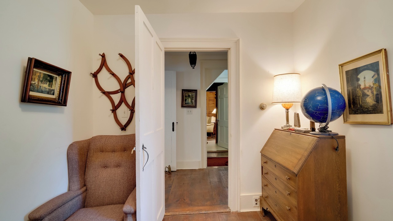 Photo of Others in Salem