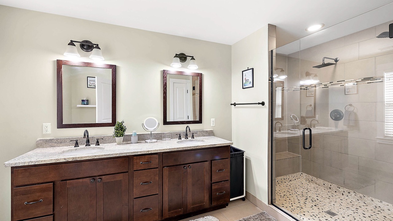 Photo of Bathroom in Royal Oak
