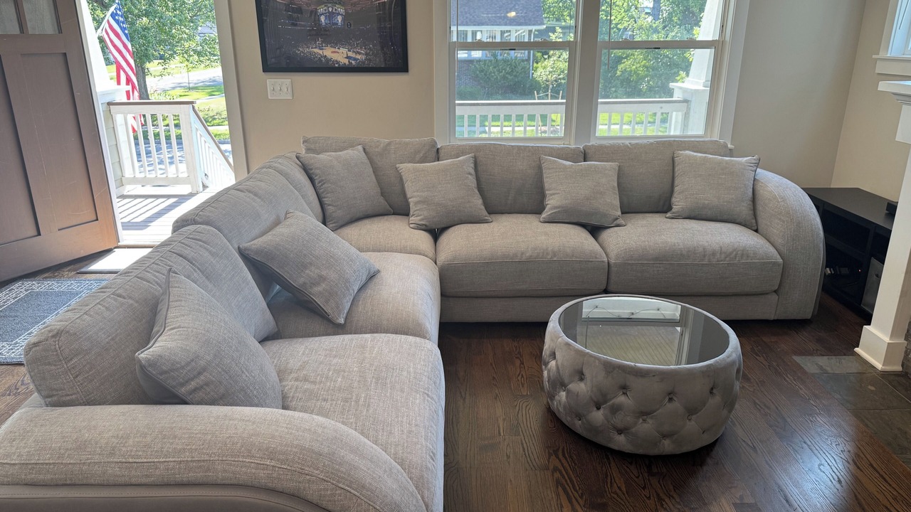Photo of Livingroom in Royal Oak