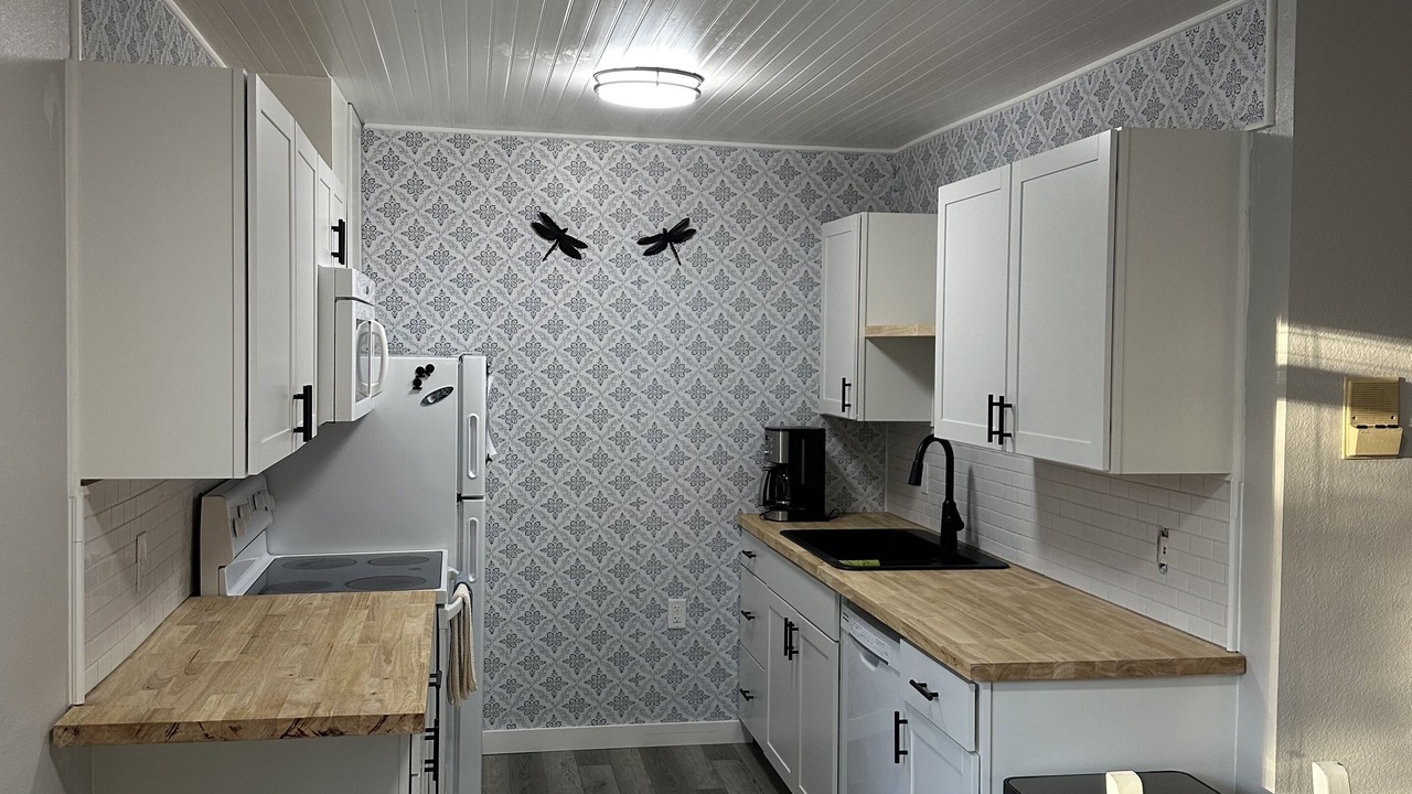 Photo of Kitchen in Alyeska
