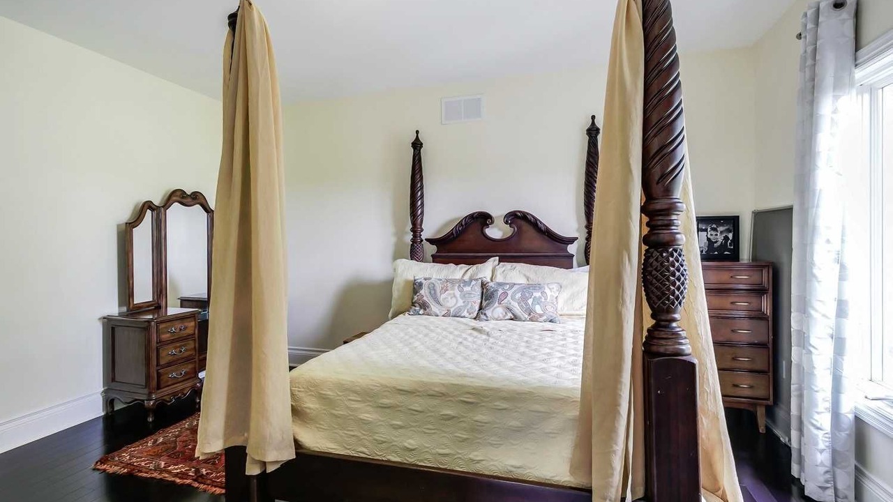 Photo of Bedroom in Ashburn