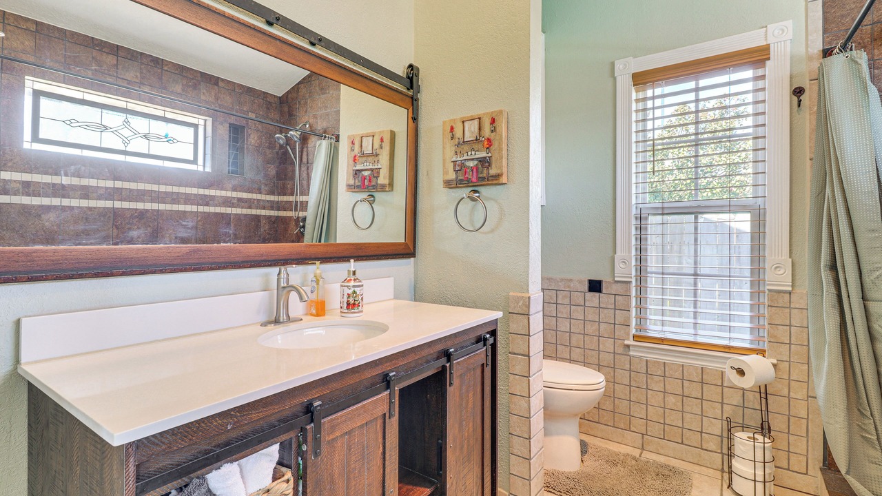 Photo of Bathroom in Hutto