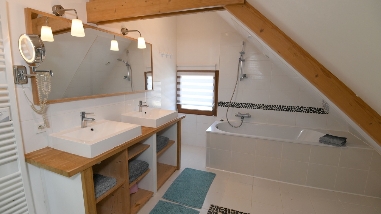 Photo of Bathroom in Carantec