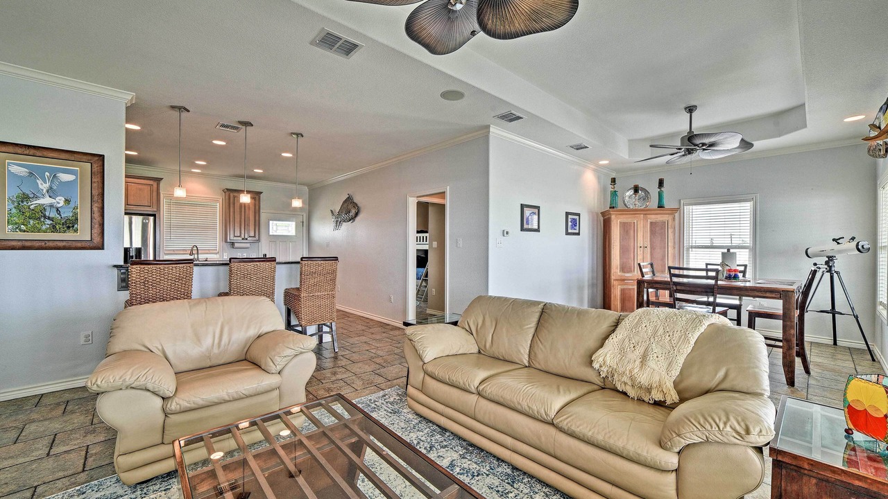 Photo of Livingroom in Rockport