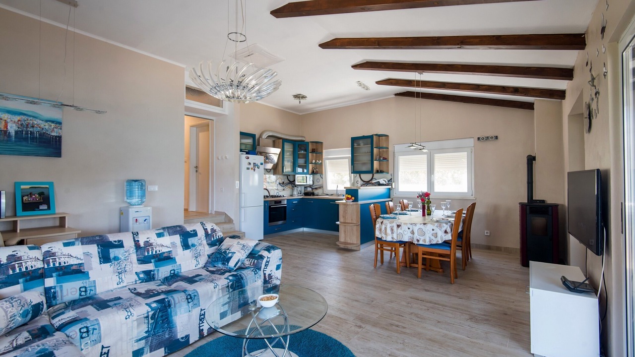 Photo of Livingroom in Molat