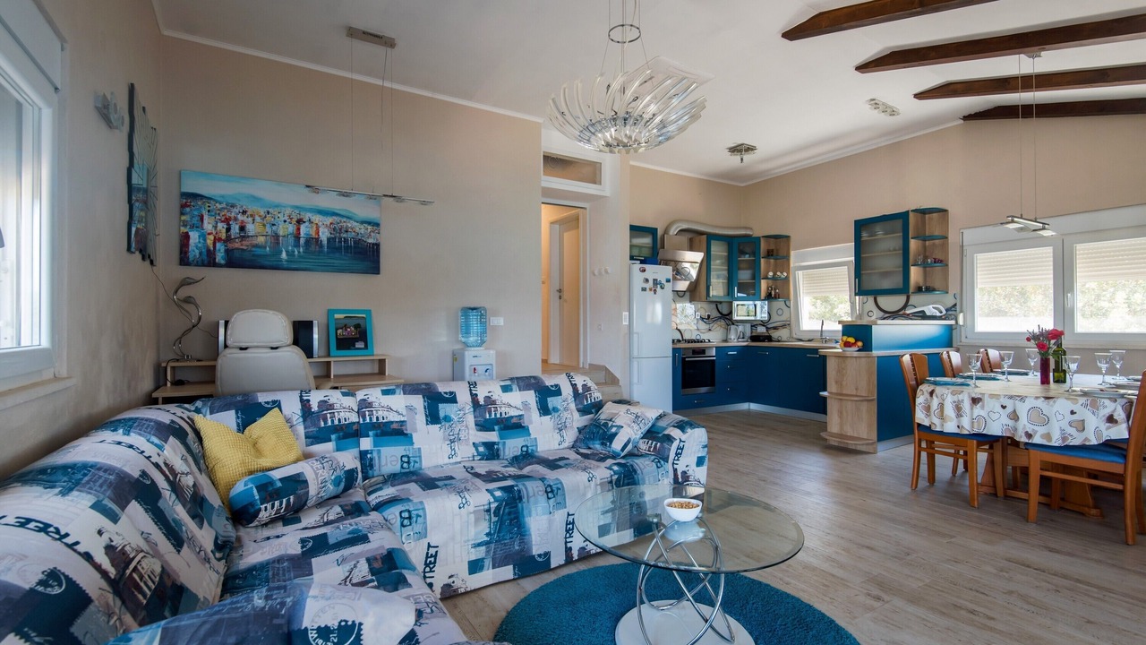 Photo of Livingroom in Molat