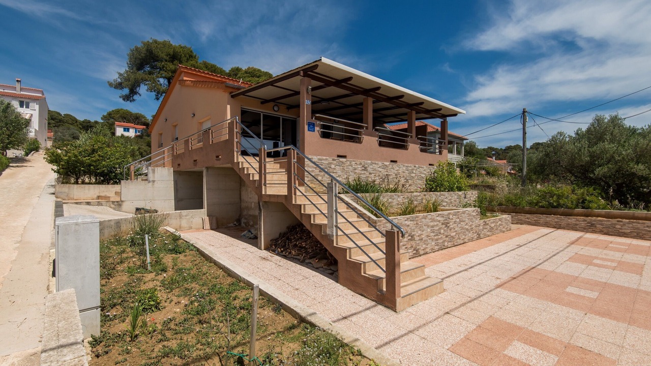 Photo of Outdoor in Molat