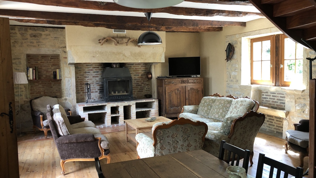 Photo of Livingroom in Vailhourles