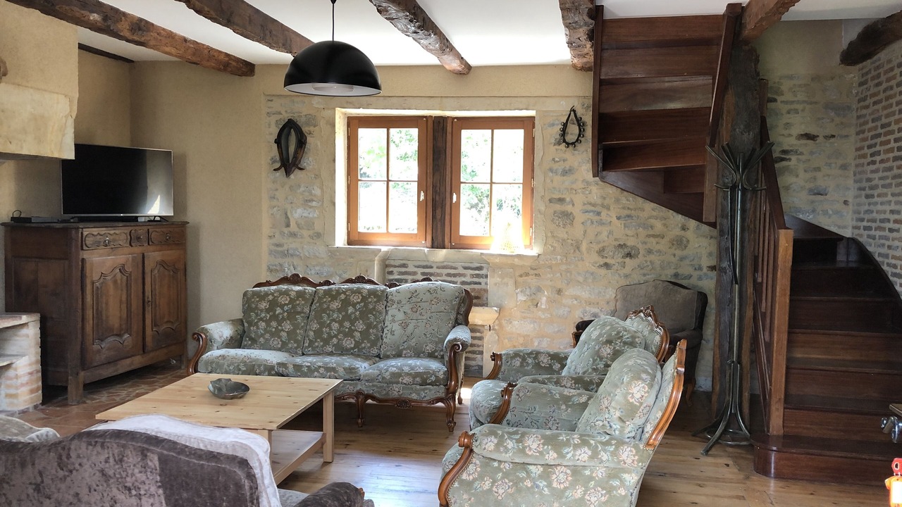 Photo of Livingroom in Vailhourles