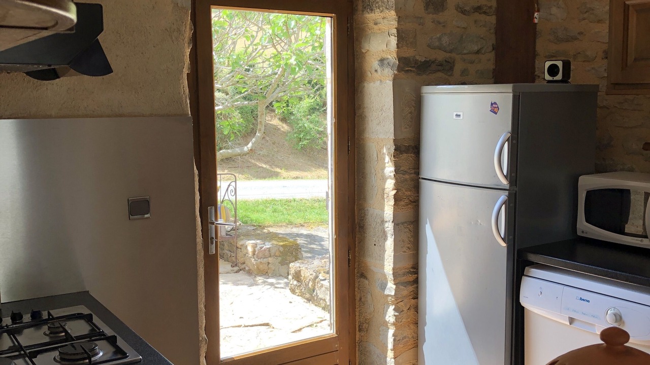 Photo of Kitchen in Vailhourles