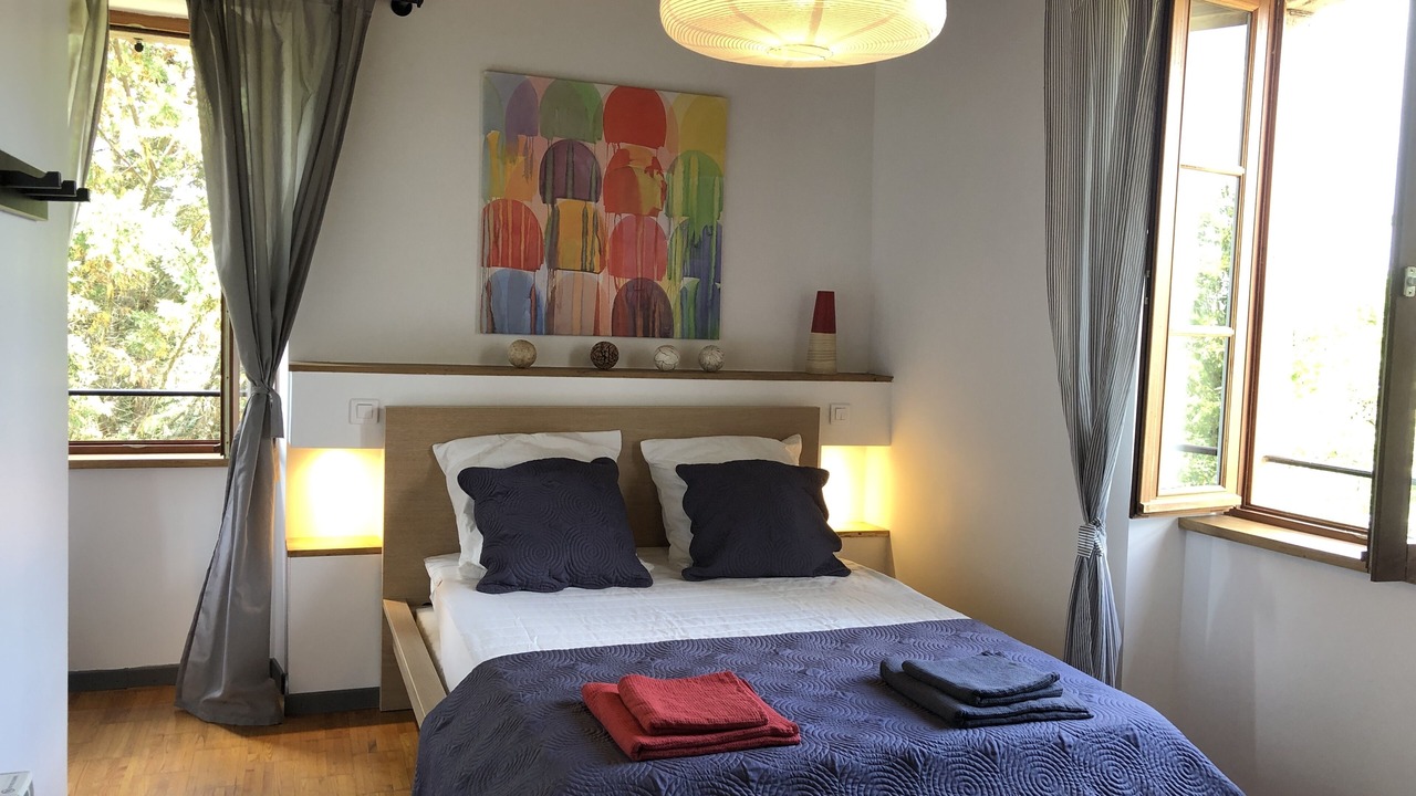 Photo of Bedroom in Vailhourles