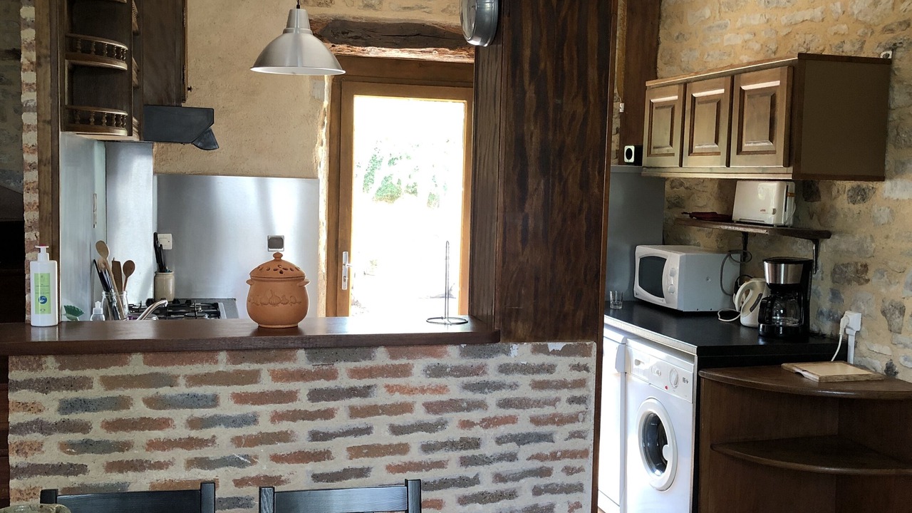 Photo of Kitchen in Vailhourles