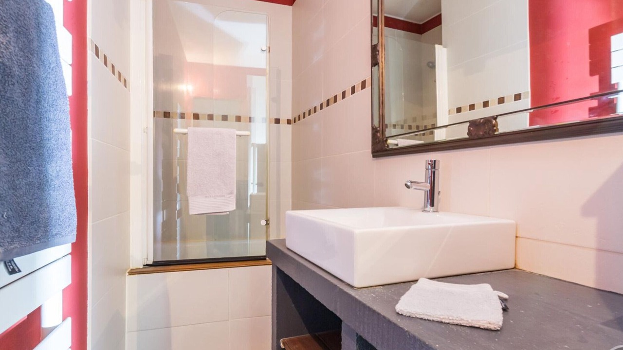 Photo of Bathroom in Jullouville