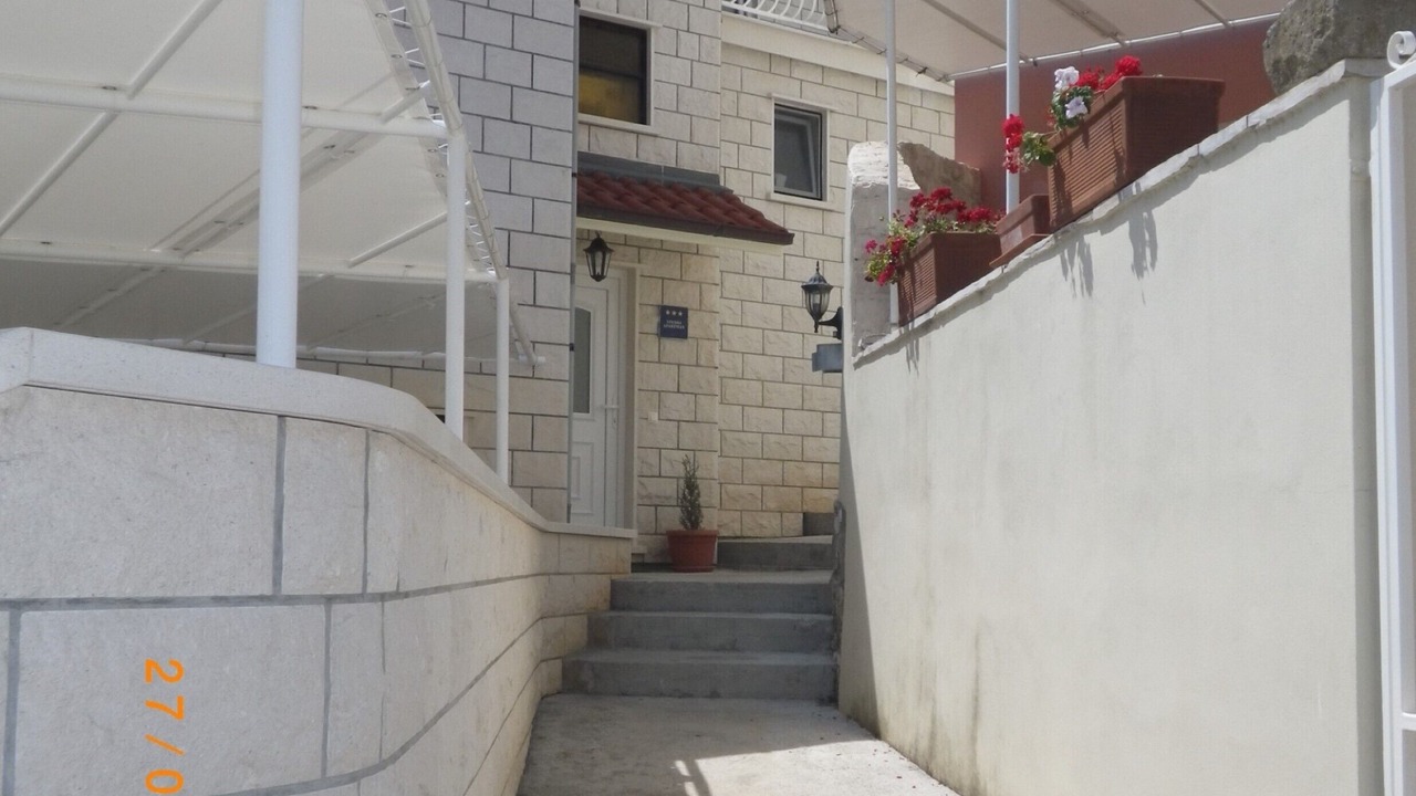 Photo of Others in Cove Tri Zala (Zrnovo)