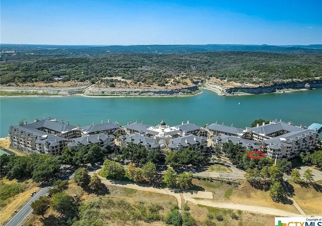 Photo of Outdoor in Highland Lake Estates