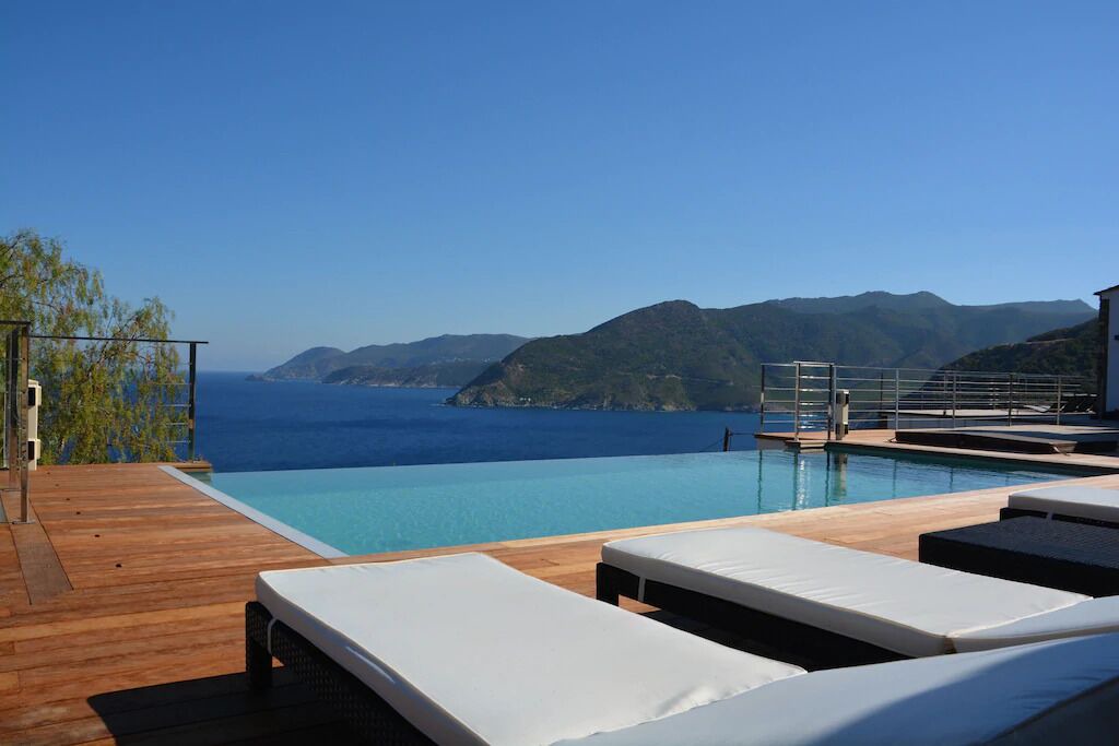 Photo of Others in Pino