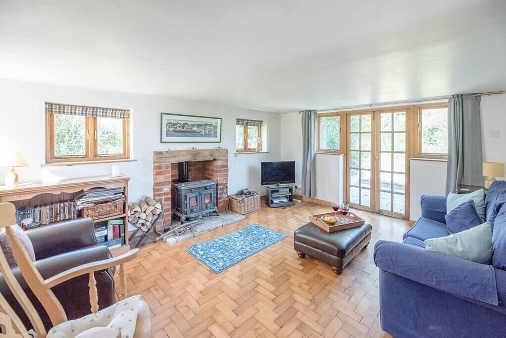 Photo of Livingroom in Woodbridge