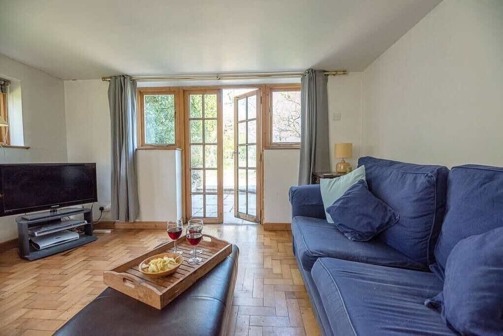 Photo of Livingroom in Woodbridge