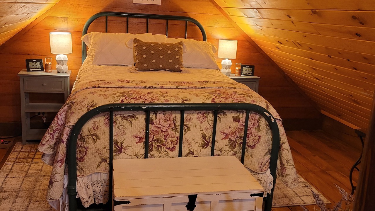 Photo of Bedroom in Dandridge