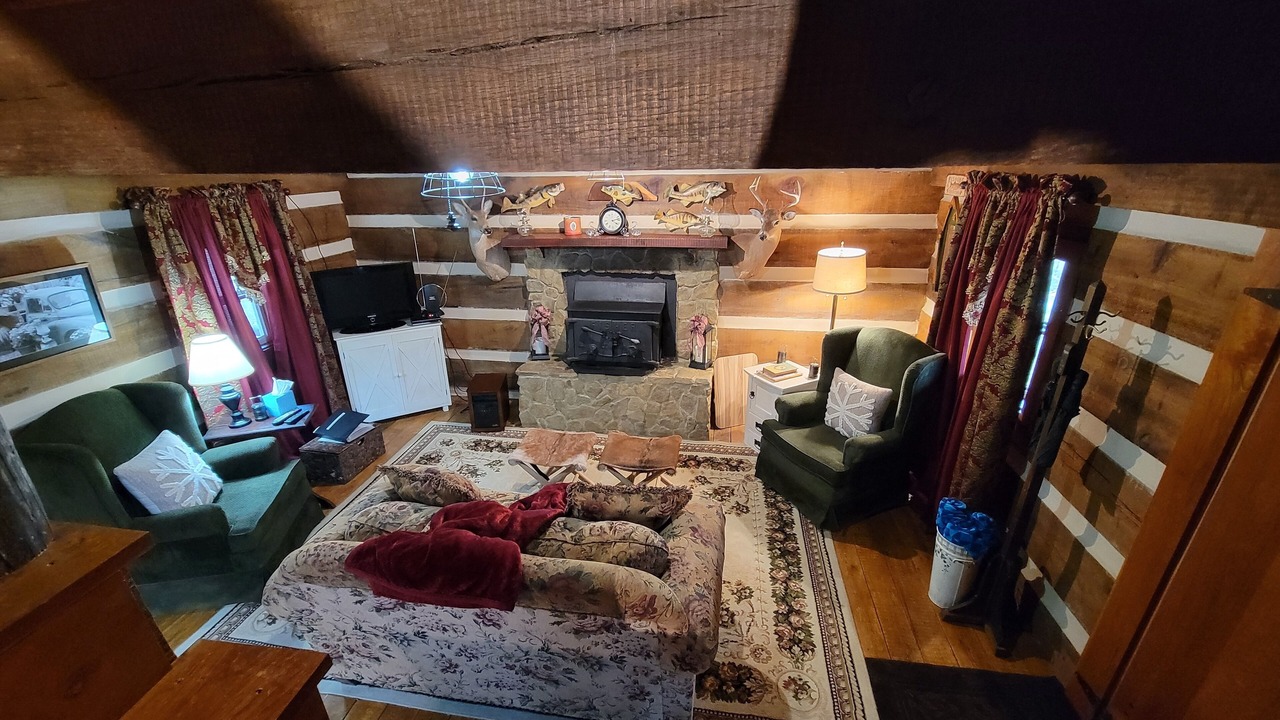 Photo of Livingroom in Dandridge