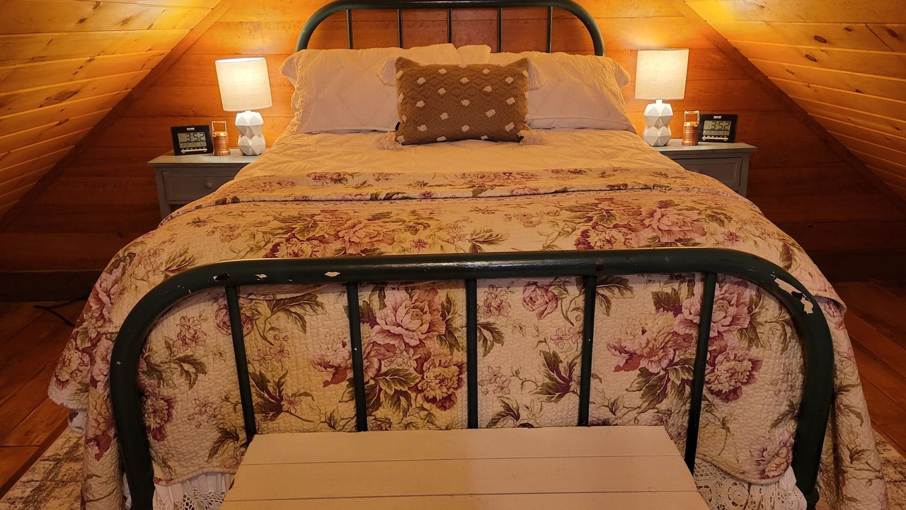 Photo of Bedroom in Dandridge
