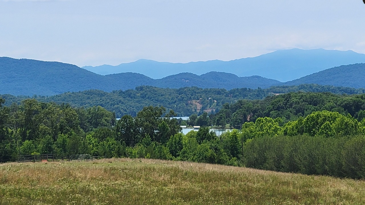 Photo of Outdoor in Dandridge