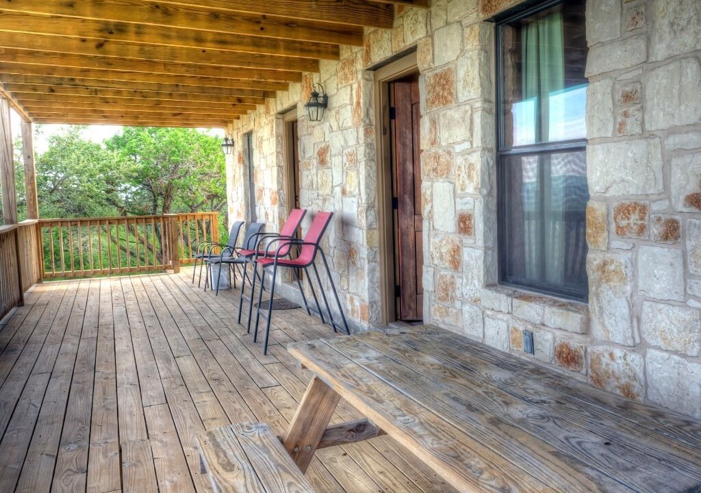 Photo of Patio Balcony in Concan